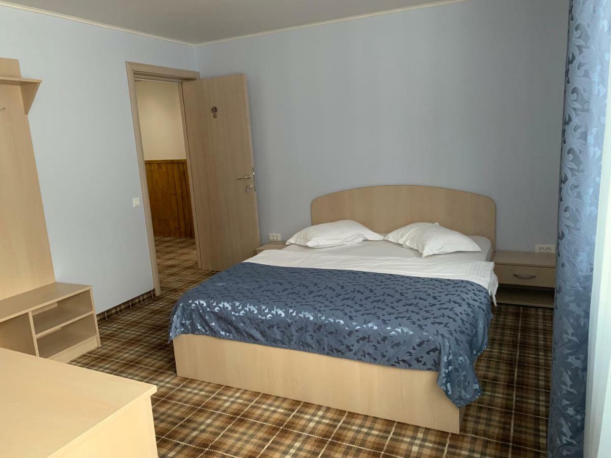 Vila Curcubeu Hotel Buşteni Zewnętrze zdjęcie
